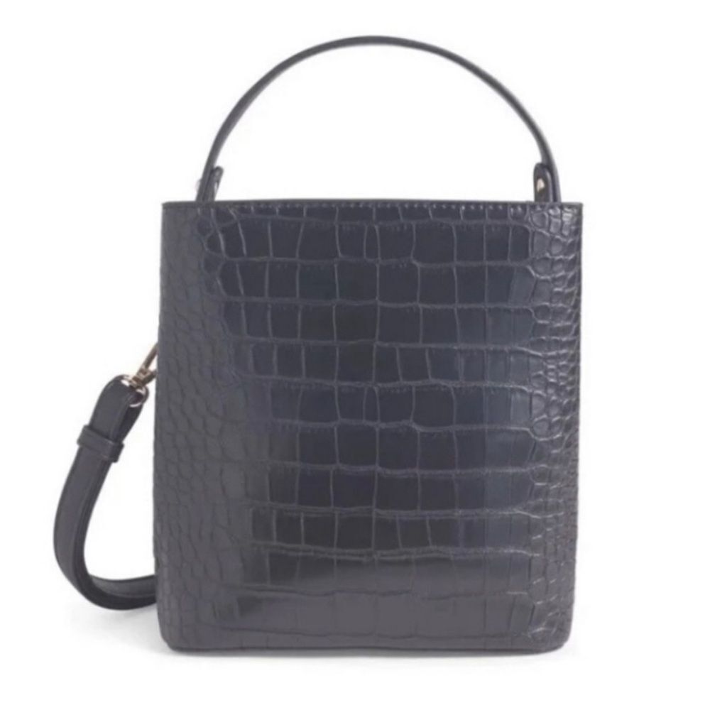 Aota All Of The Above Elena Bucket Bag Women's Black Vegan Leather Crossbody NWT - Picture 4 of 11
